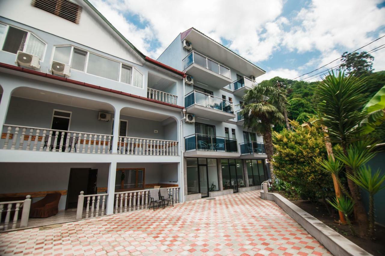 Hotel Ararat Gonio Exterior foto